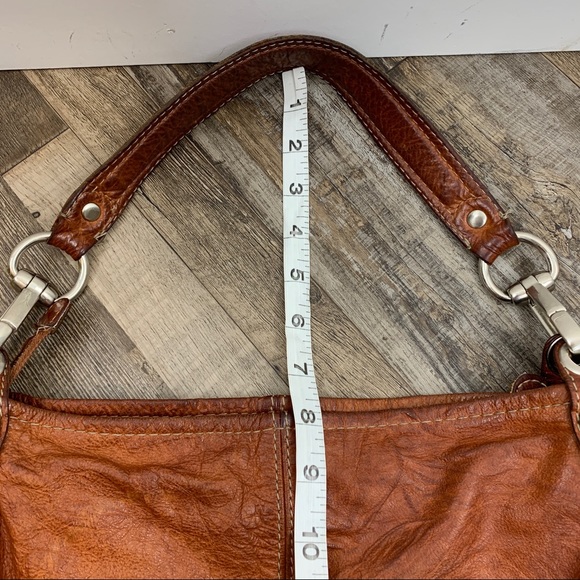 B Makowsky Genuine Leather Shoulder Bag - Picture 4 of 12